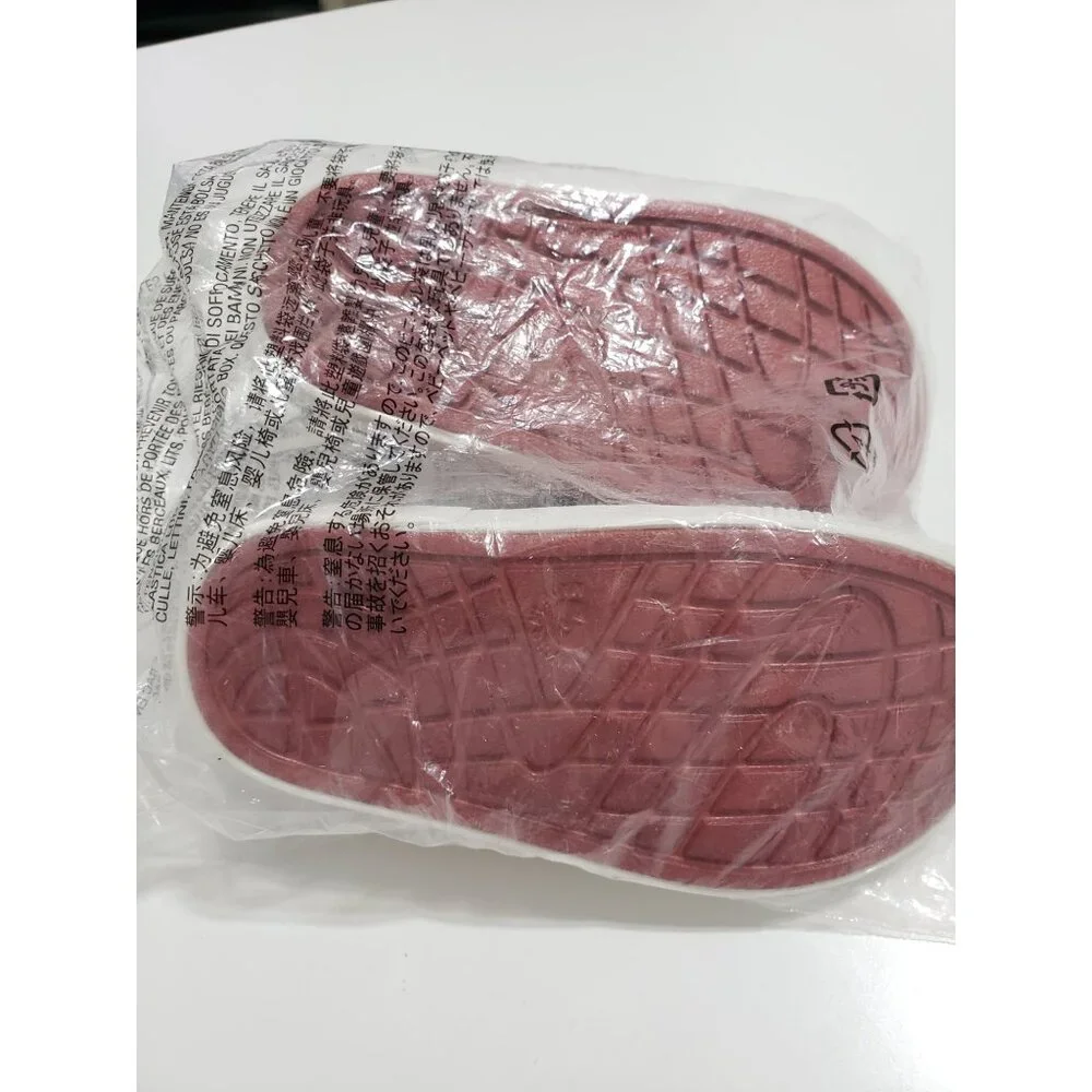Old‎ Navy Perforated Vinyl Slip-on Sneakers for Toddler in Red Myrh - Size 5
